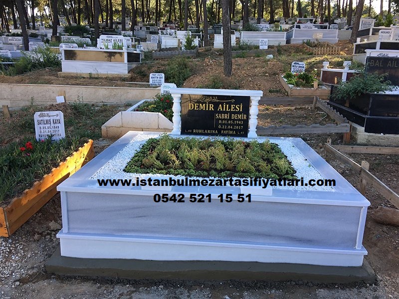 Çift Kişilik Baş Taşı Granit Sütunlu Mermer Mezar - Görsel 5