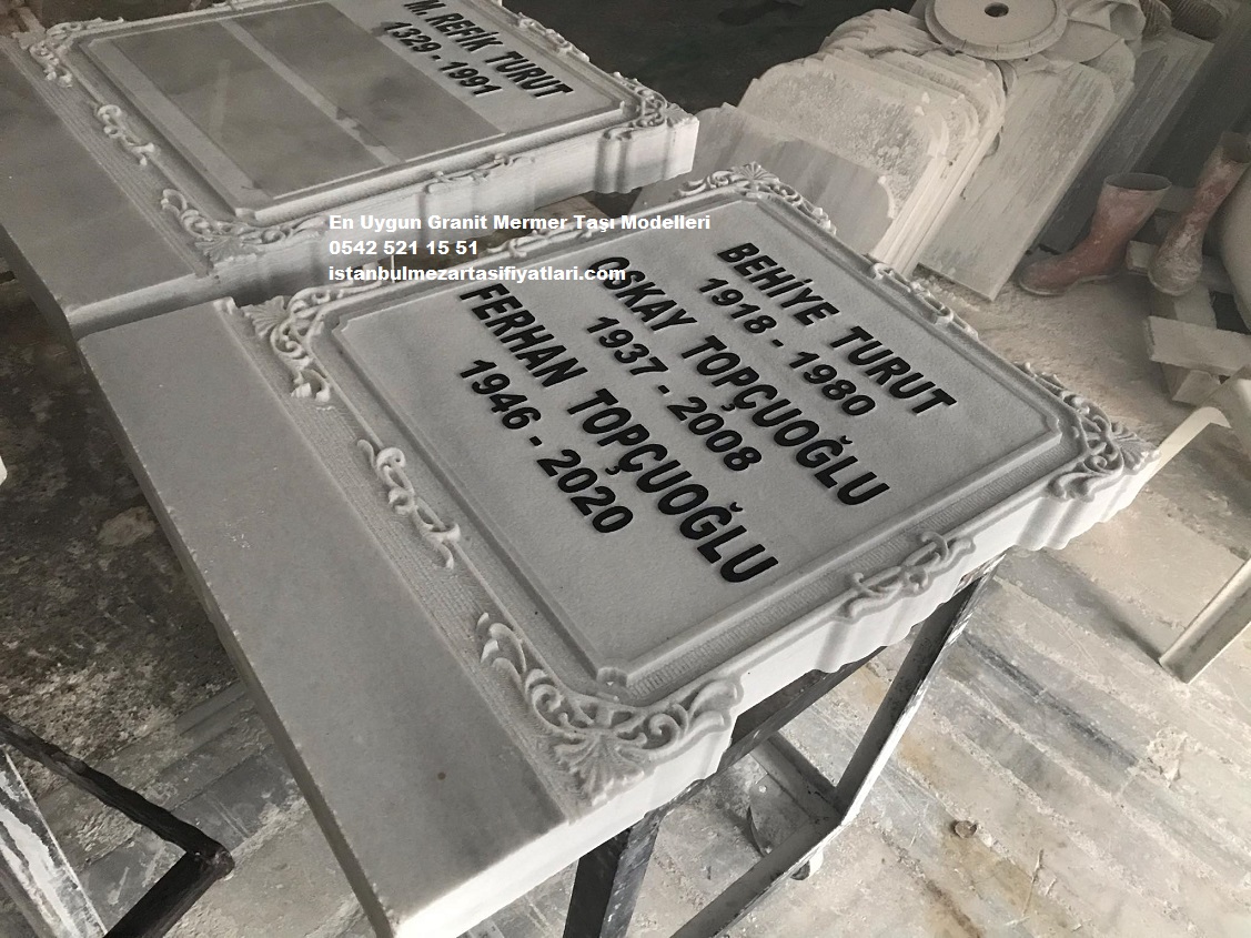 Desen İşlemeli Tek Kişilik Mermer Mezar Taşı - Özel Yapım Mezar Baş Taşı Modelleri - Görsel 3