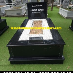 Tek Kişilik Baş Taşı Sütunlu Granit Mezar