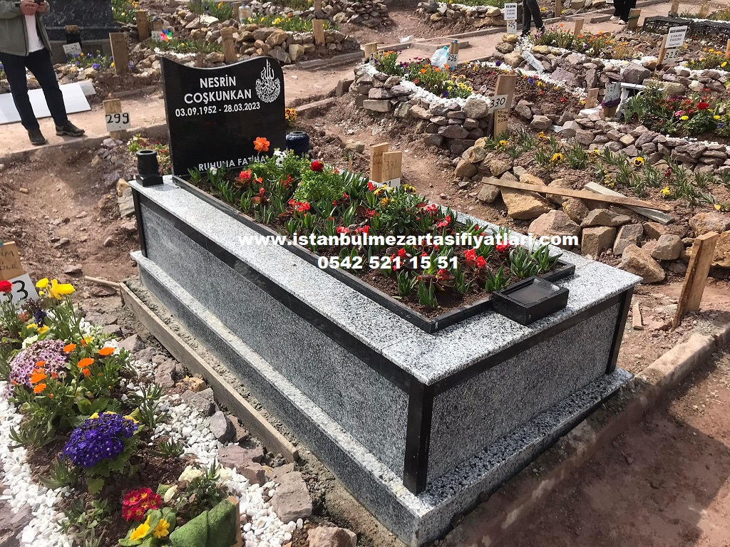 Tek Kişilik Siyah Şeritli Granit Mezar - Mezar Yapım Ücretleri - Görsel 5