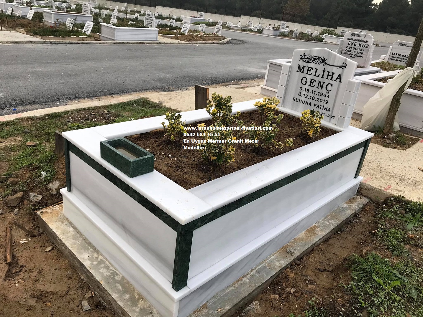 Tek Kişilik Granit Şeritli Mermer Mezar - Beykoz Mermer Mezar Fiyatları - Görsel 2