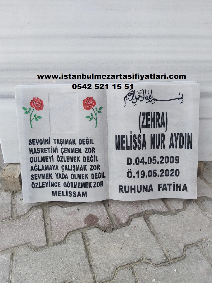 Gül Desenli Kabartma Yazı Kitabe Mezar Baş Taşı Modeli - Görsel 6