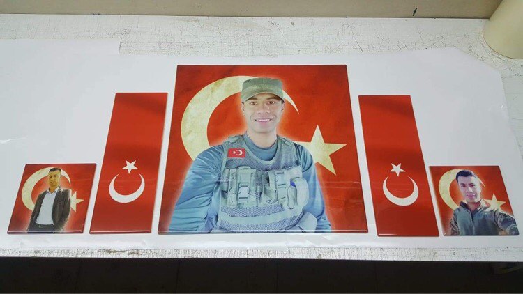 Porselen Baskı Şehit Resimleri Bayrak -Resimli Mezar Taşı Fiyatları