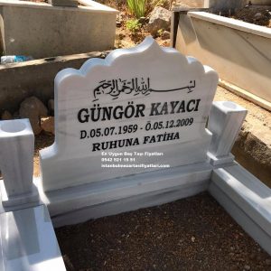 El İşleme Kabartma Yazı, Vazolu, Cnc Kesim Baş Taşı Modelleri - Baş Taşı Fiyatları 2025