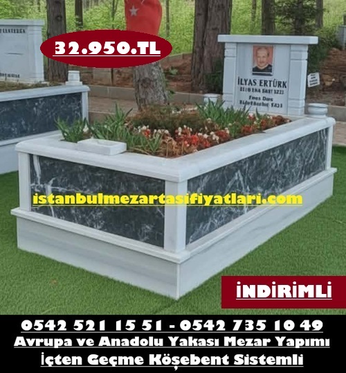 Tek Kişilik Gövdesi Siyah Baş Taşı Sütunlu Mermer Mezar